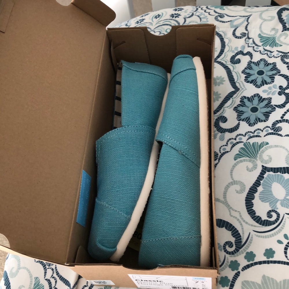 TOMS